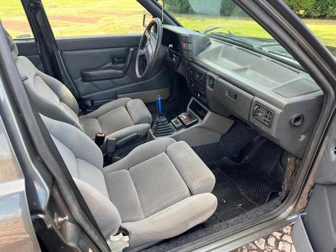 VOLKSWAGEN VOYAGE GL 1.8 4P