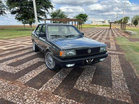 VOLKSWAGEN VOYAGE GL 1.8 4P