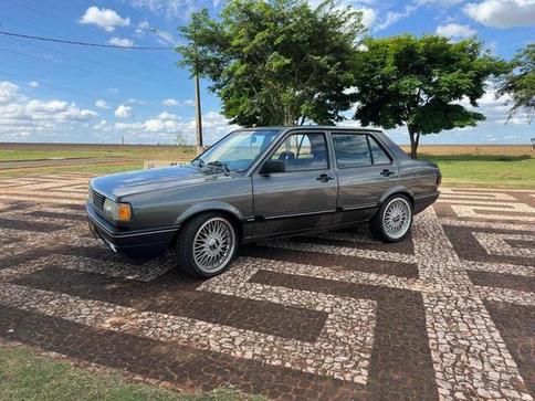 VOLKSWAGEN VOYAGE GL 1.8 4P