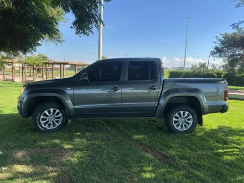 VOLKSWAGEN AMAROK Comfor. CD 2.0 TDI 4x4 Dies. Aut..