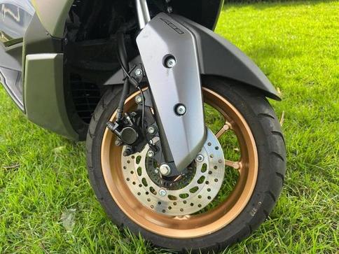 YAMAHA NMAX 160