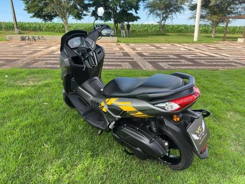 YAMAHA NMAX 160 SE
