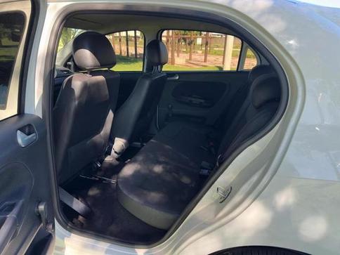 VOLKSWAGEN GOL TRENDLINE 1.0 TOTAL FLEX 4P