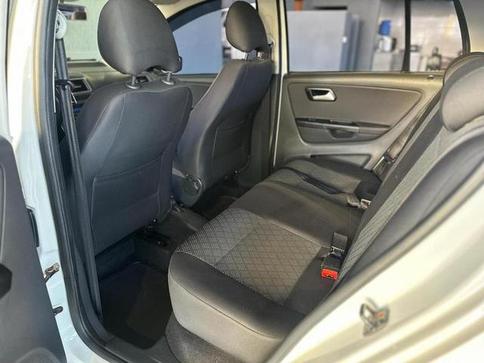 VOLKSWAGEN FOX TRENDLINE 1.6 MSI TOTAL FLEX 4P. MEC.