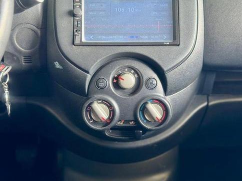 NISSAN VERSA  SL 1.6 16V Flex Fuel 4p Mec.