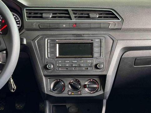 VOLKSWAGEN VOYAGE  1.0 Flex 12V 4p