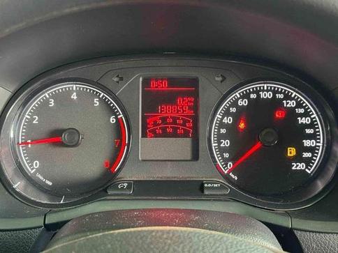 VOLKSWAGEN VOYAGE  1.0 Flex 12V 4p