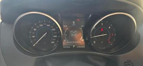 JAGUAR FPACE 20TD PRESTIG