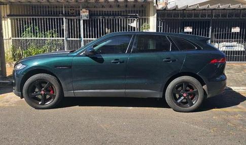 JAGUAR FPACE 20TD PRESTIG