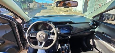NISSAN KICKS 1.6 EXCLUSIVE INT CINZA CVT
