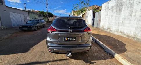 NISSAN KICKS 1.6 EXCLUSIVE INT CINZA CVT