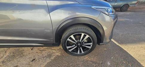 NISSAN KICKS 1.6 EXCLUSIVE INT CINZA CVT