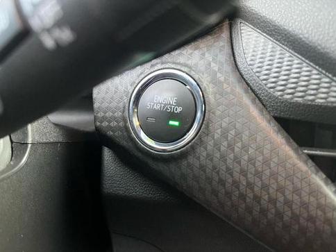 CHEVROLET ONIX PLUS 10TAT LTZ