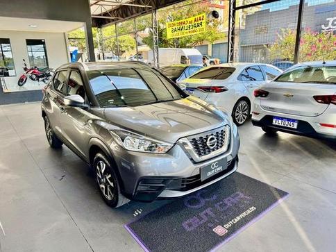 NISSAN KICKS S CVT
