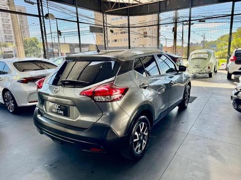 NISSAN KICKS S CVT