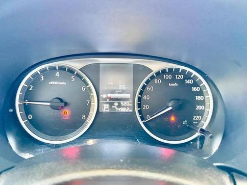 NISSAN KICKS S CVT