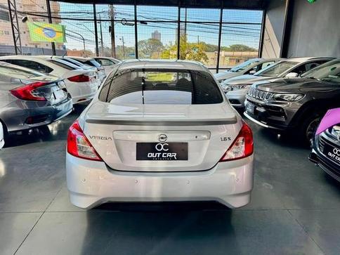 NISSAN VERSA 16 S