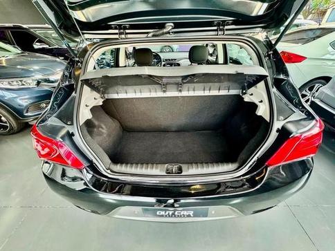 CHEVROLET ONIX 1.0MT LT