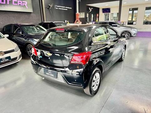 CHEVROLET ONIX 1.0MT LT