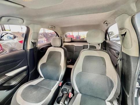 CHEVROLET ONIX 1.0MT LT