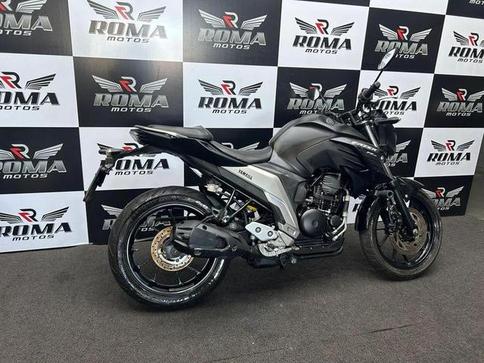 YAMAHA FZ25 FAZER