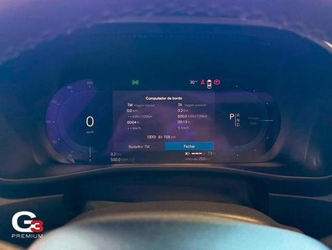 VOLVO XC40 6 PLUS