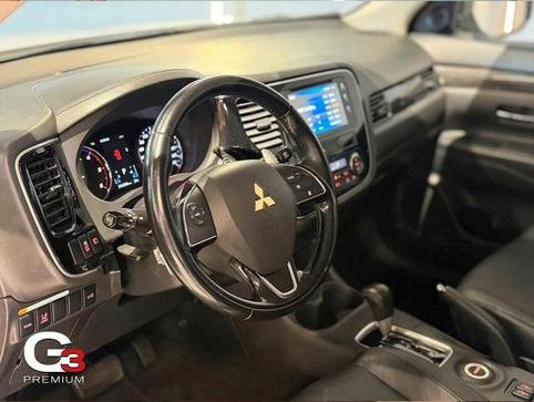 MITSUBISHI MMC OUTLANDER 2.2 D