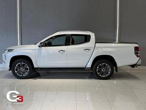MITSUBISHI TRITON SPORT HPE S