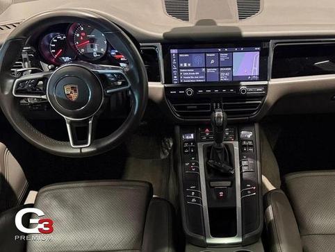 PORSCHE MACAN S