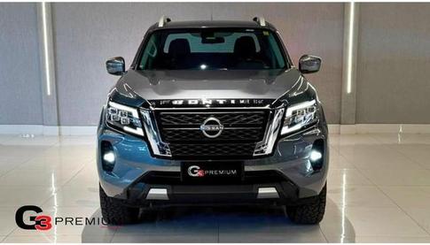 NISSAN FRONTIER XE X4