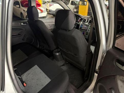 FORD FIESTA 1.6 FLEX