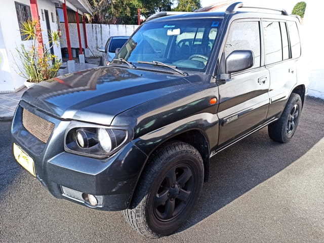 MITSUBISHI PAJERO TR4 4X4 2.0 16V AUT.