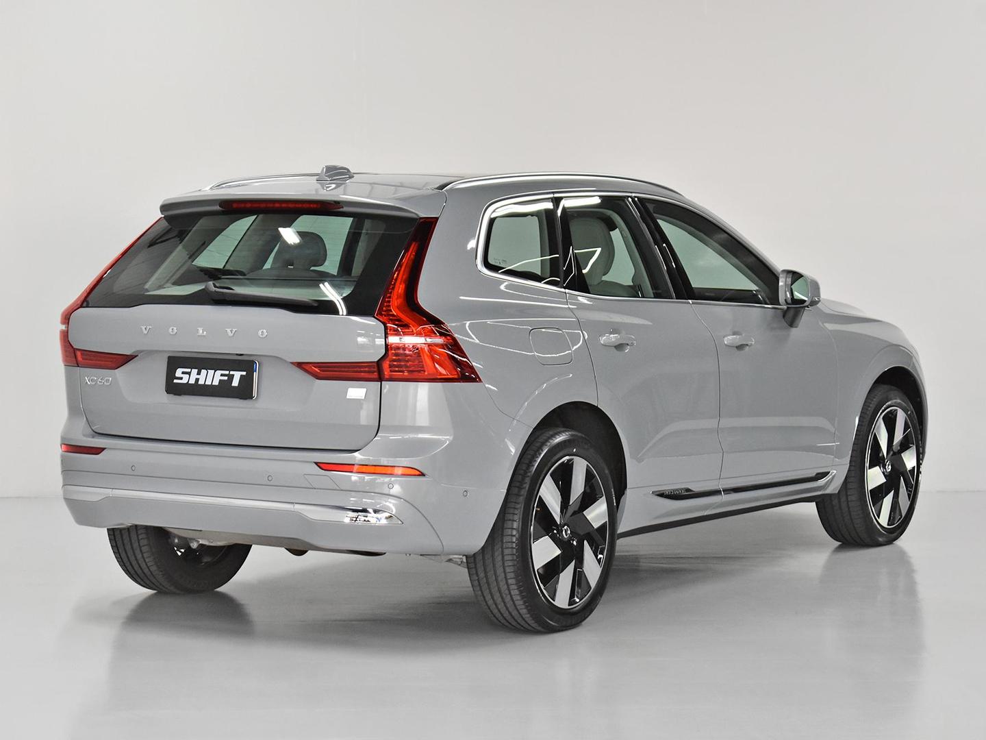 VOLVO XC60 2024/2024 - ShiftCar