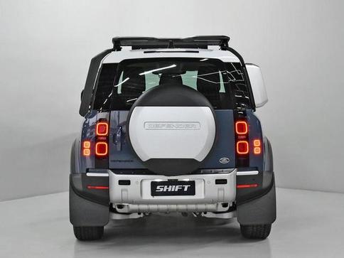 LAND ROVER DEFENDER 90 2.0 TURBO SE SI4 AUT.