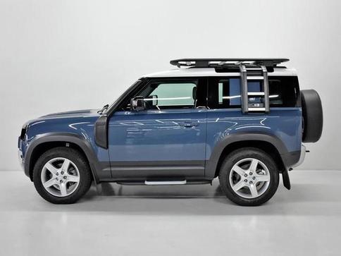 LAND ROVER DEFENDER 90 2.0 TURBO SE SI4 AUT.