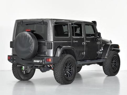 JEEP WRANGLER UNLIMITED SAHARA 3.6 V6 4P
