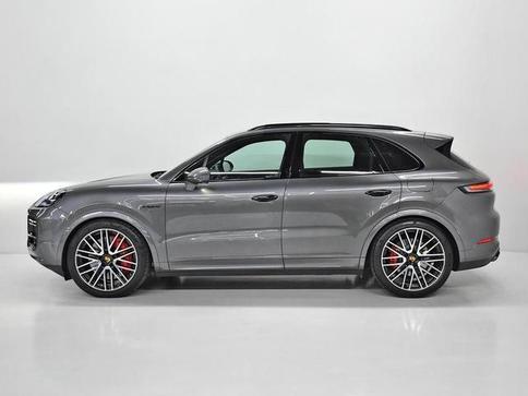 PORSCHE CAYENNE TURBO 4.0 V8 599CV (H�BRIDO)