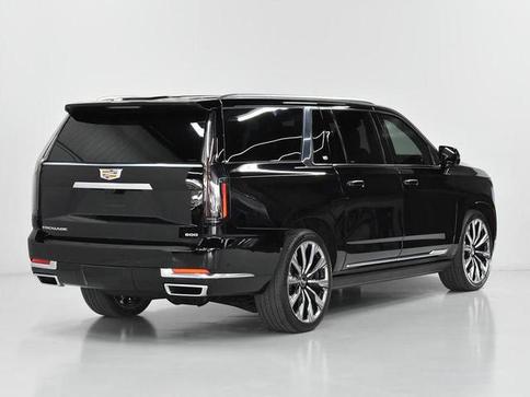 CADILLAC ESCALADE ESV