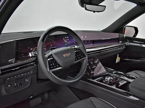 CADILLAC ESCALADE ESV