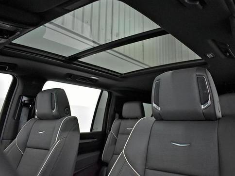 CADILLAC ESCALADE ESV