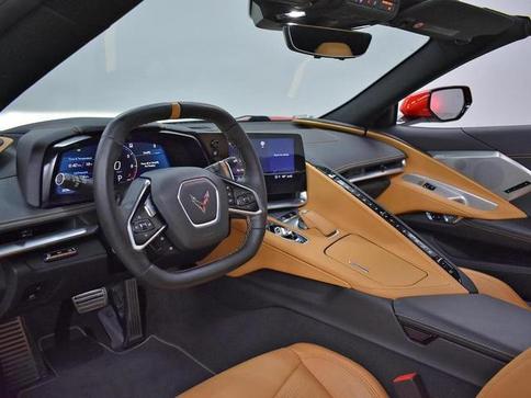 CHEVROLET CORVETTE STINGRAY TARGA V8