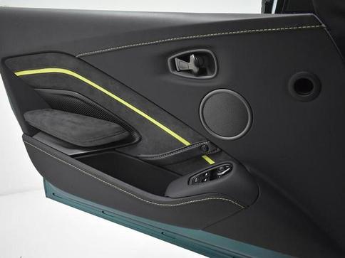 ASTON MARTIN VANTAGE CUP F1 EDITION 4.0 V8 535CV