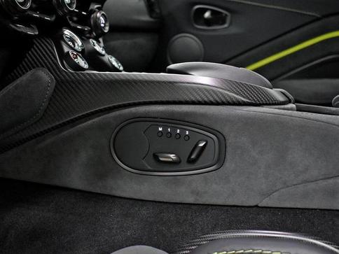 ASTON MARTIN VANTAGE CUP F1 EDITION 4.0 V8 535CV