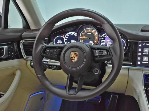 PORSCHE PANAMERA 4S 2.9 560CV (H�BRIDO)