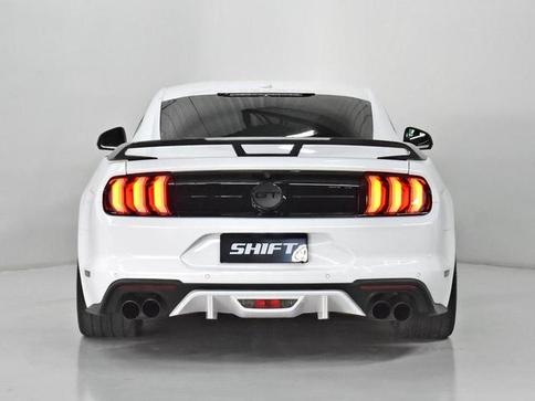 FORD MUSTANG GT PREMIUM 5.0 V8