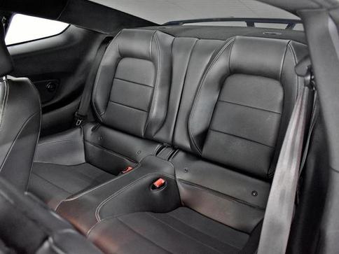 FORD MUSTANG GT PREMIUM 5.0 V8