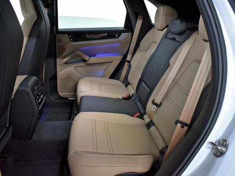 PORSCHE CAYENNE 3.0 V6 (H�BRIDO)