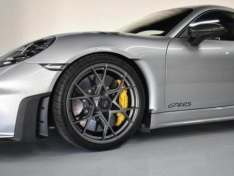 PORSCHE 718 CAYMAN GT4 RS 4.0 500CV