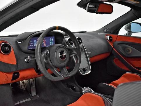 MCLAREN 600LT COUPE 3.8 BI-TURBO V8