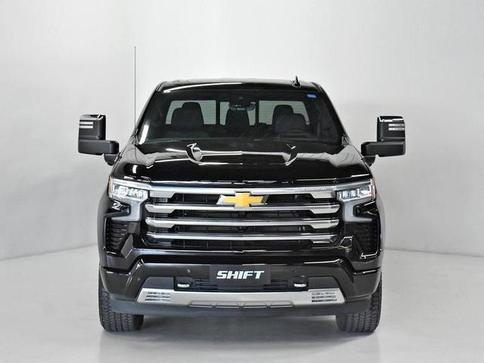 CHEVROLET SILVERADO HIGH COUNTRY 5.3 V8 AWD AUT.